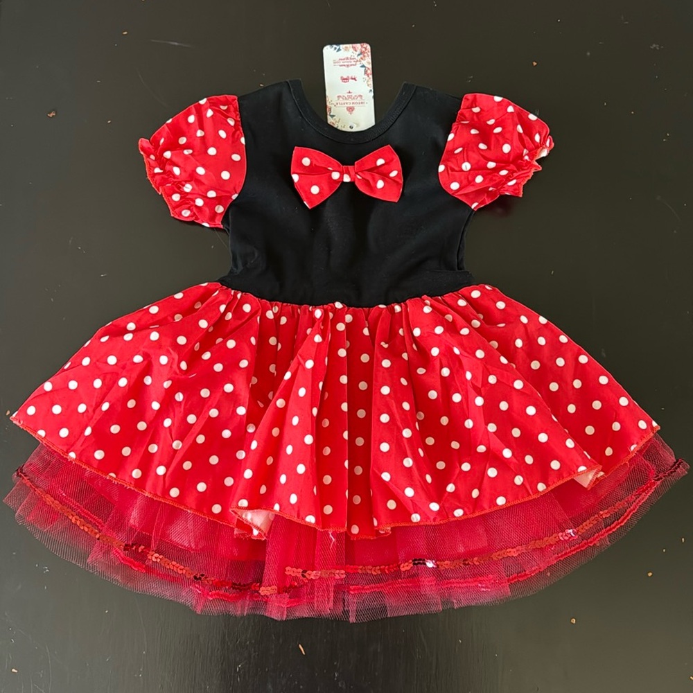 NWT Minnie Mouse play dress for toddler girl.